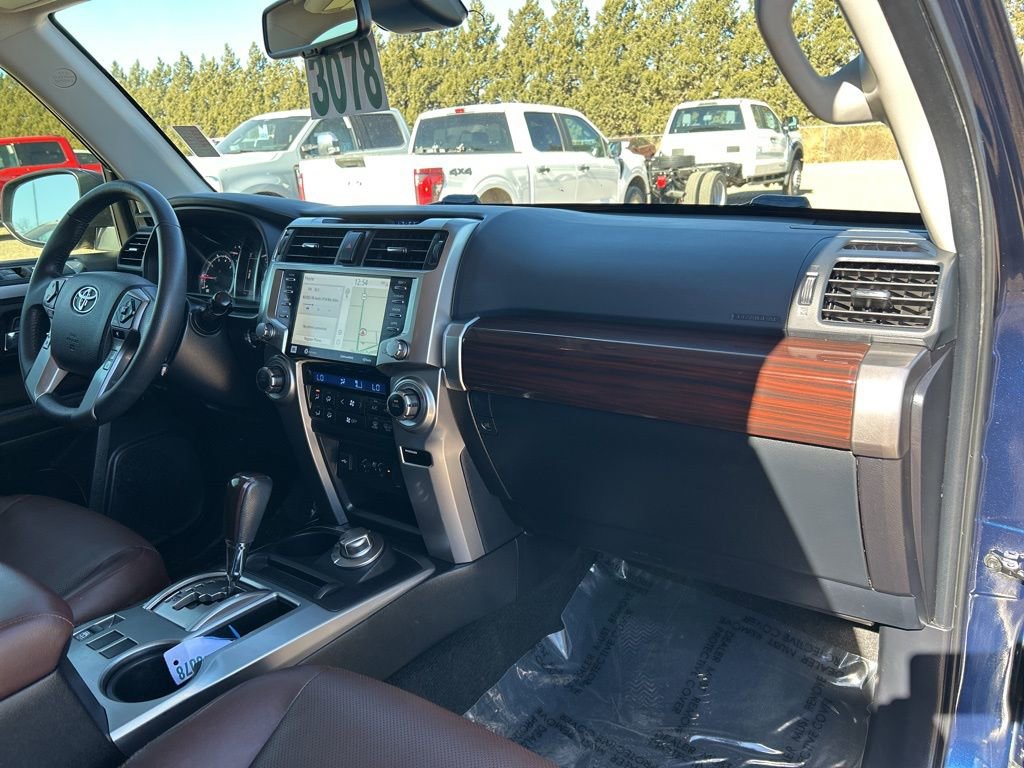 Used 2020 Toyota 4Runner Limited image 46