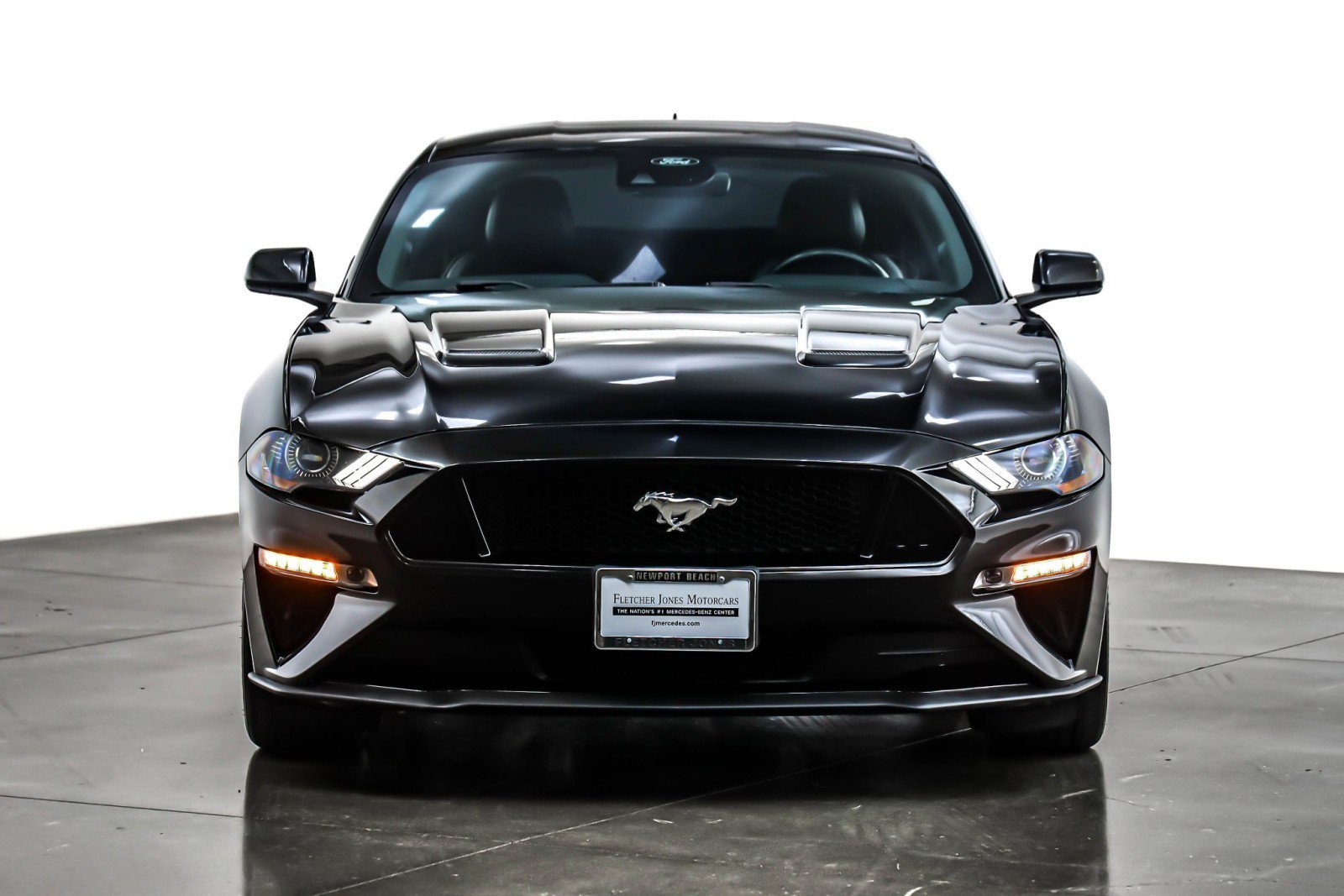 Used 2022 Ford Mustang GT Premium image 2