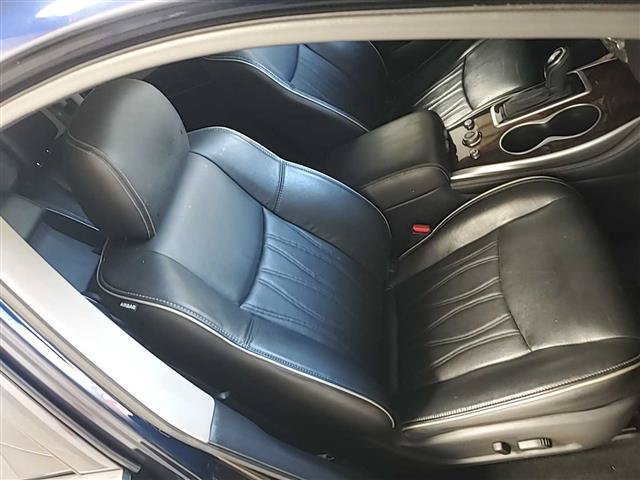 Used 2017 INFINITI QX60 FWD w/ Deluxe Technology Package image 18