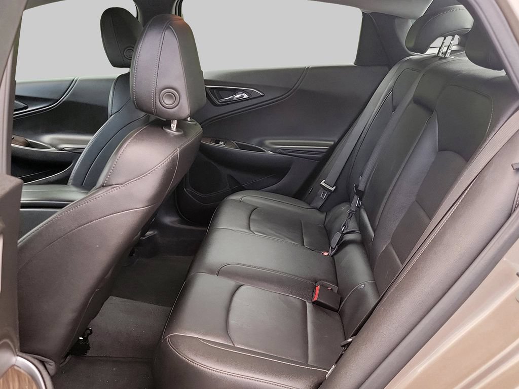 Used 2024 Chevrolet Malibu LT FWD image 13