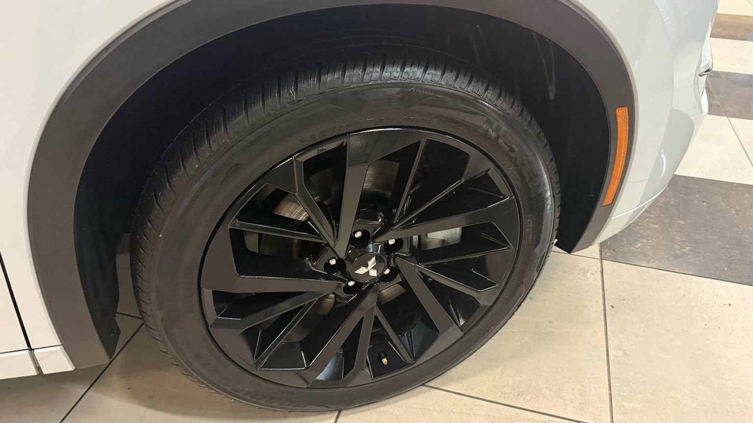 Used 2024 Mitsubishi Outlander SEL image 14