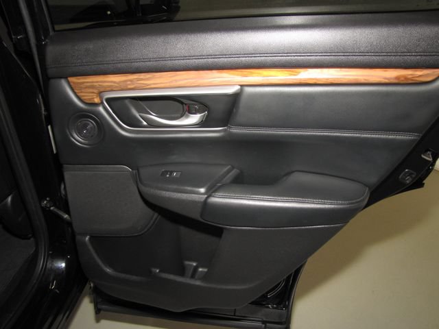 Used 2022 Honda CR-V Touring image 18