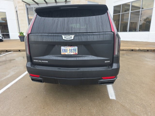 Used 2023 Cadillac Escalade ESV Sport Platinum AWD/4WD image 6
