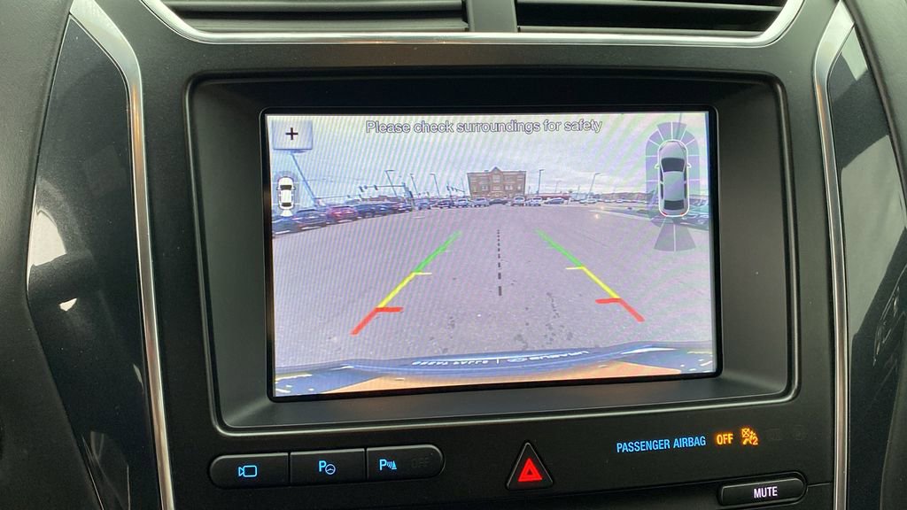 Used 2019 Ford Explorer Platinum image 24