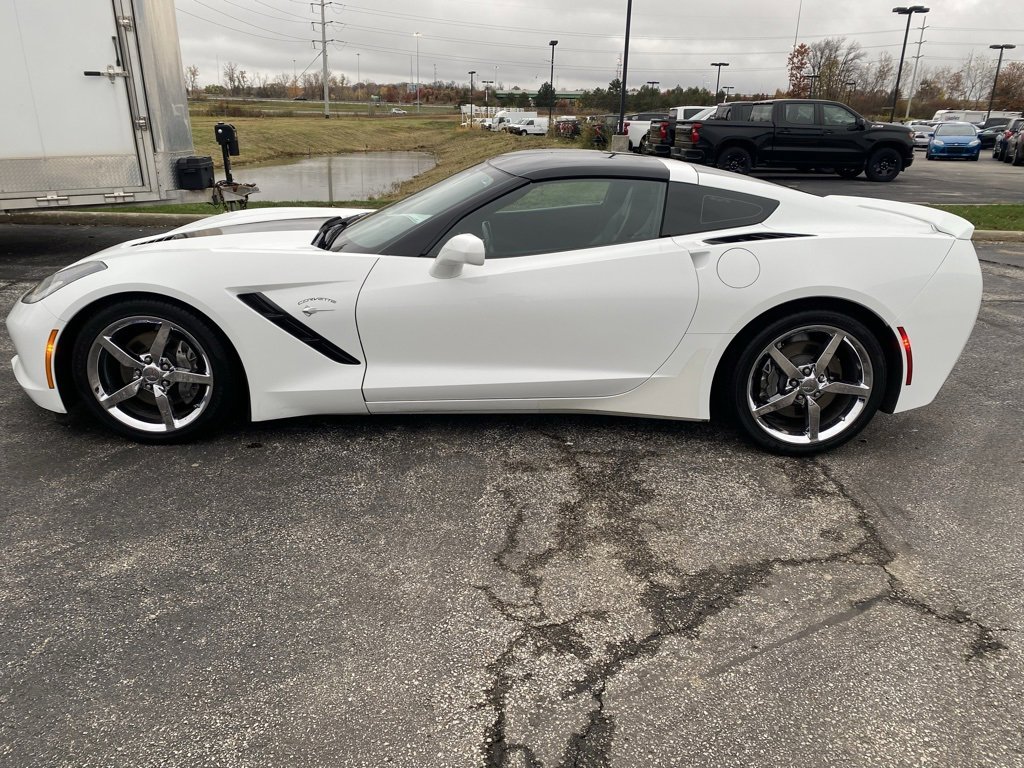 Used 2014 Chevrolet Corvette Stingray Coupe image 4