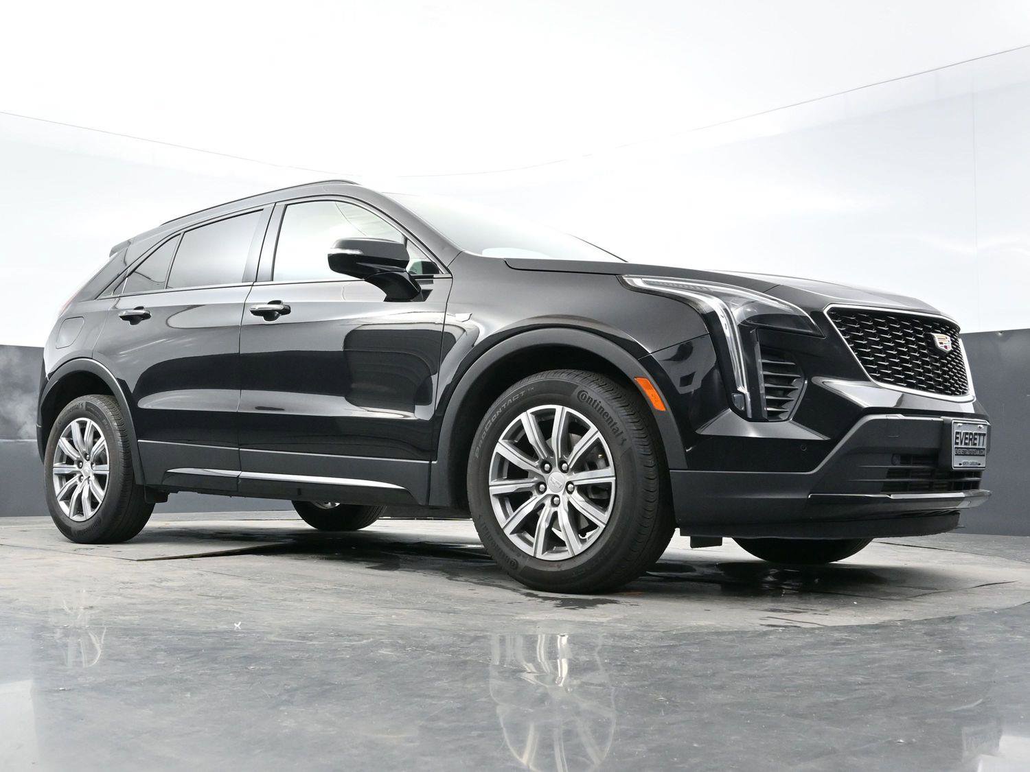 Used 2023 Cadillac XT4 Sport w/ Driver Assist Package image 40