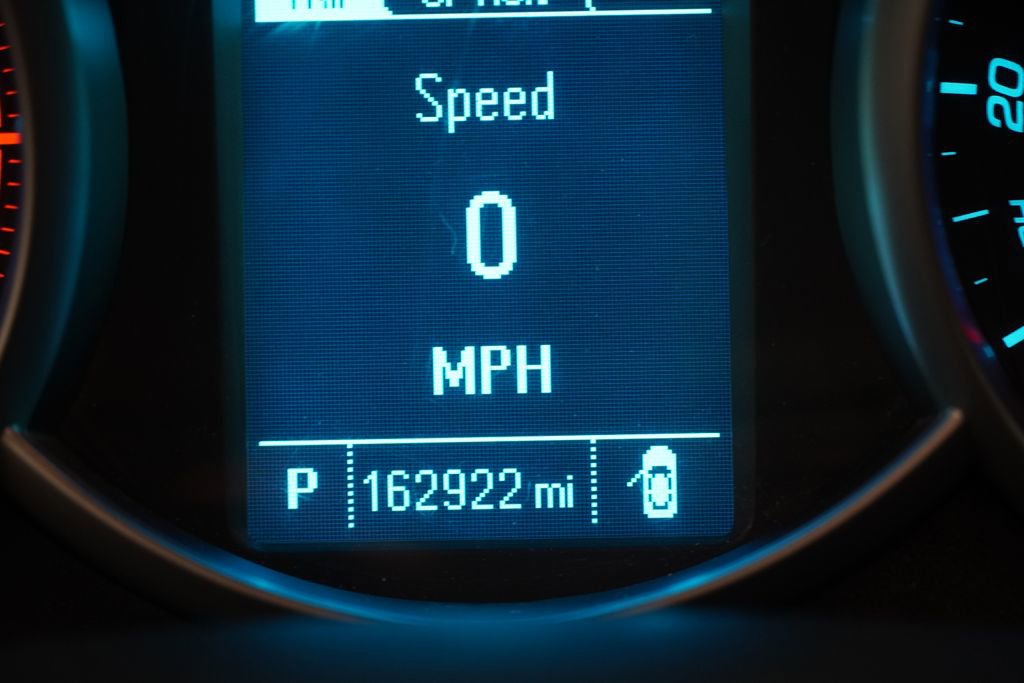 Used 2013 Chevrolet Cruze LT image 4