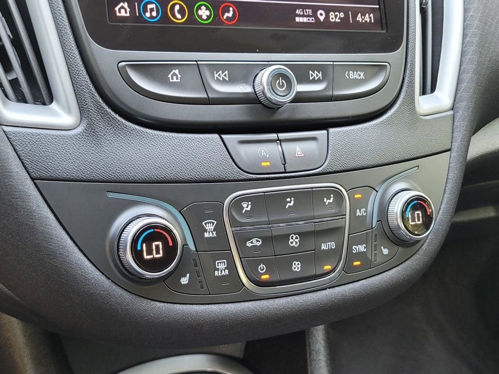 Used 2022 Chevrolet Malibu LT image 16
