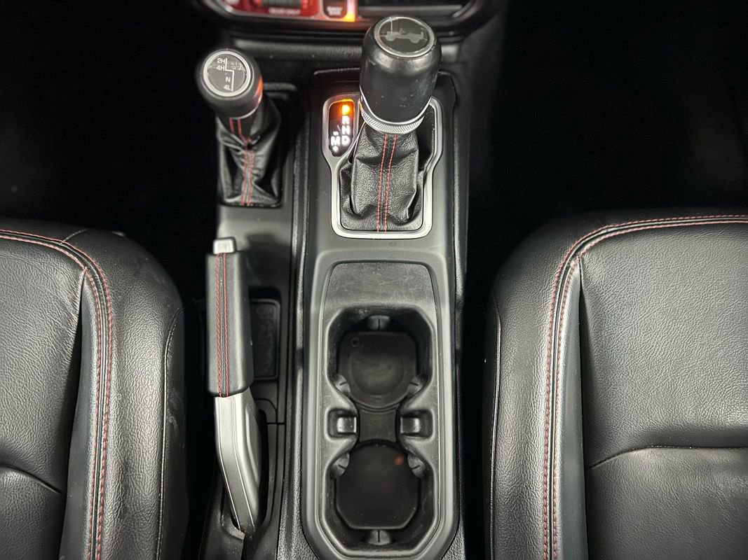 Used 2021 Jeep Wrangler Unlimited Rubicon w/ Dual Top Group image 38