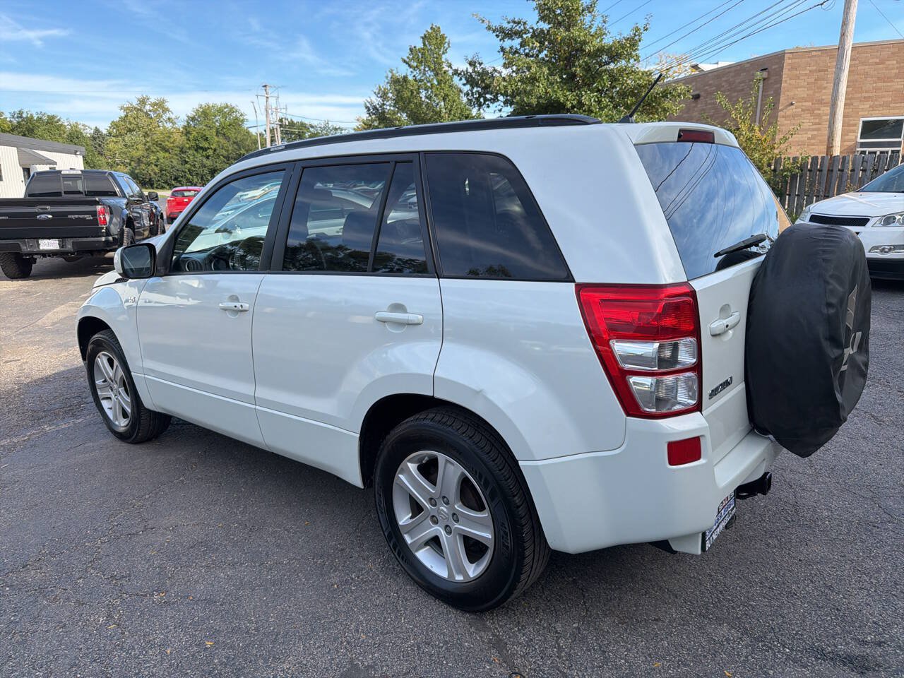 Used 2007 Suzuki Grand Vitara Luxury AWD/4WD image 4