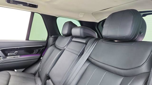 Used 2023 Land Rover Range Rover SE AWD/4WD image 28