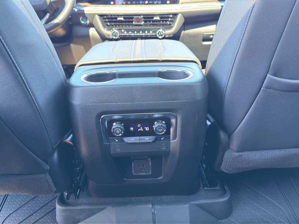 Used 2026 Chevrolet Tahoe High Country image 40