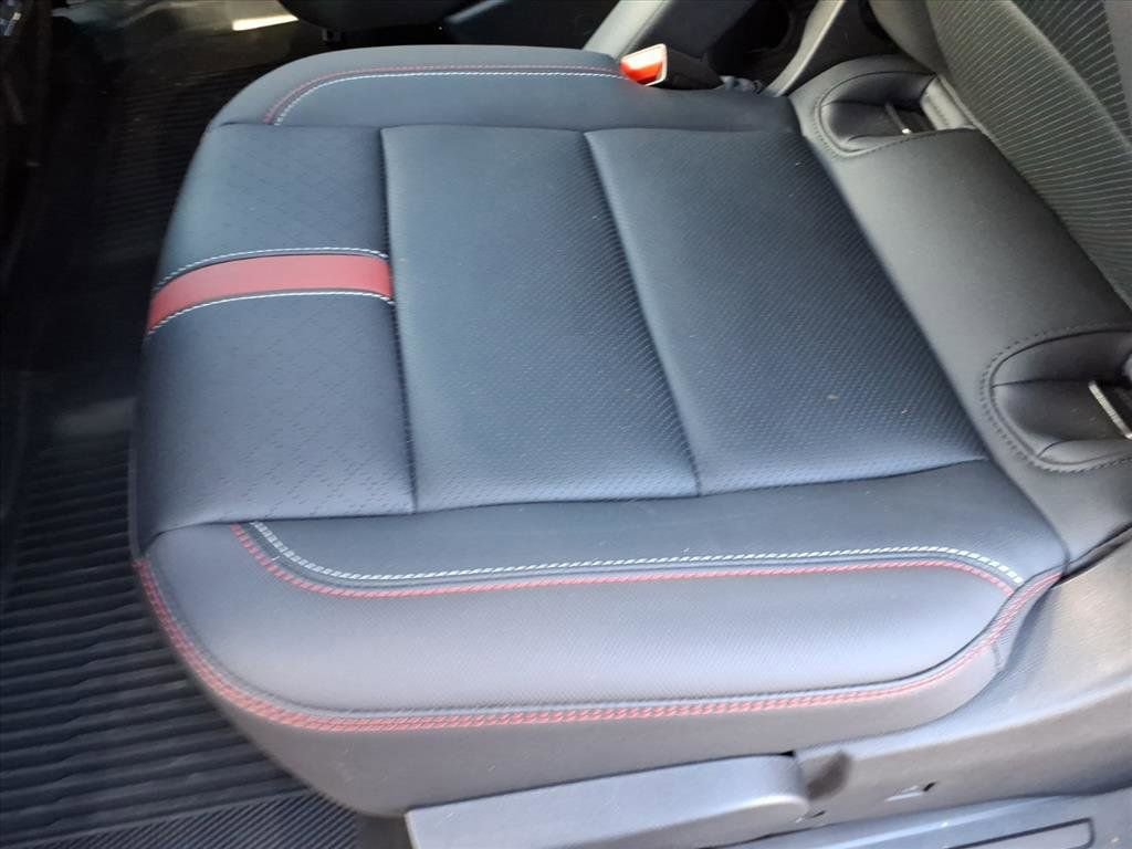 Certified 2024 Chevrolet Traverse RS w/ LPO, Floor Liner Package image 20