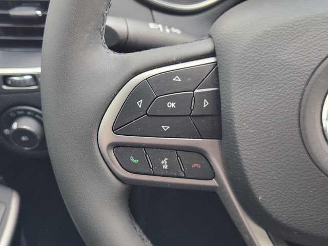 Used 2022 Jeep Cherokee Latitude Lux image 24