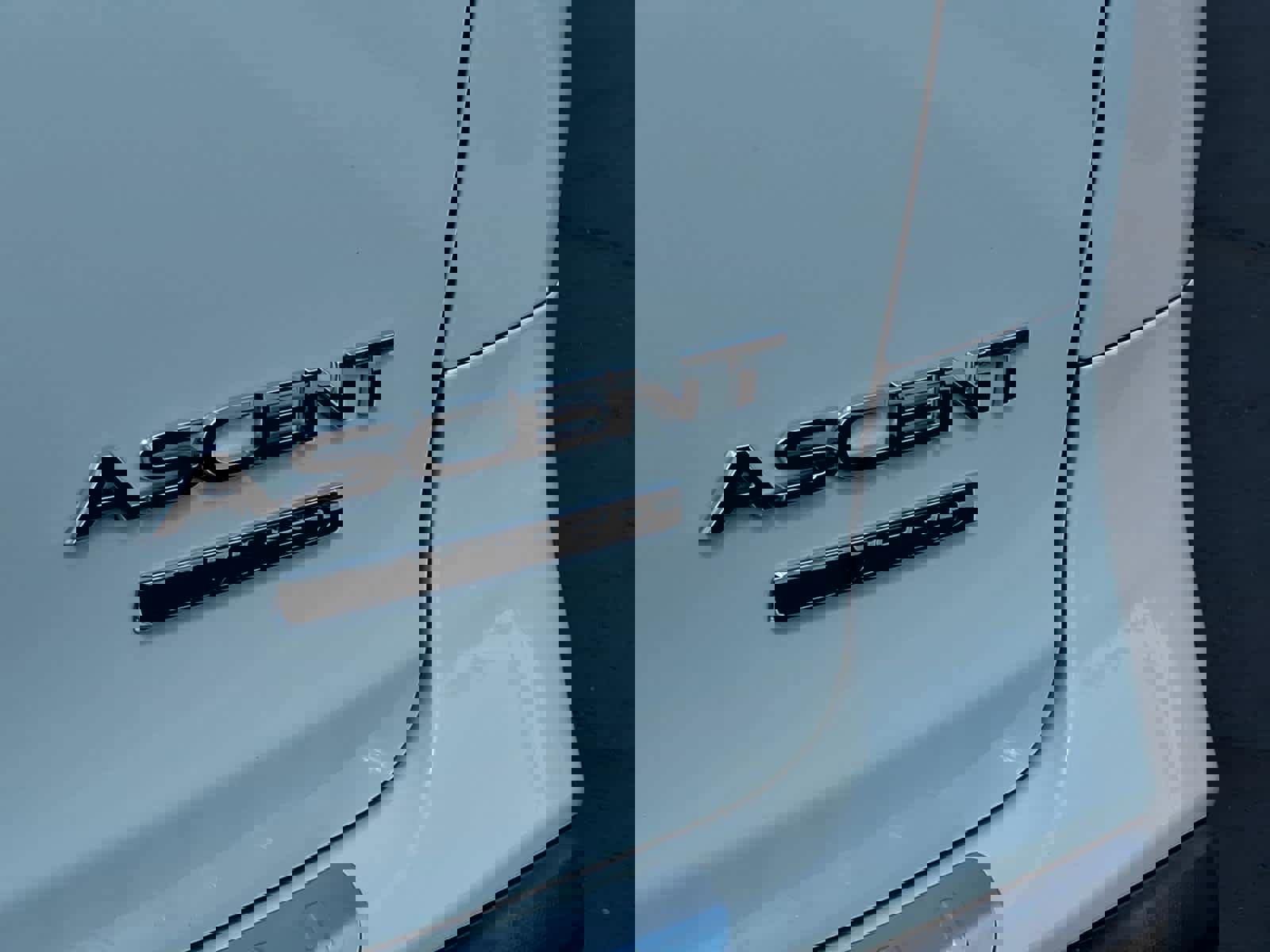 Used 2020 Subaru Ascent Limited w/ Technology Package image 15