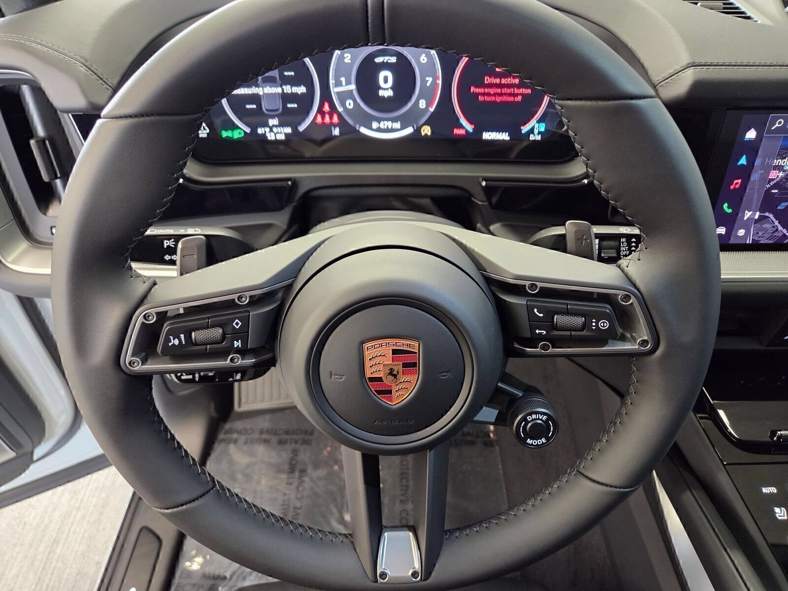 Used 2026 Porsche Cayenne GTS AWD/4WD image 17