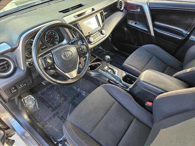Used 2017 Toyota RAV4 XLE w/ Carpet Mat Package image 9