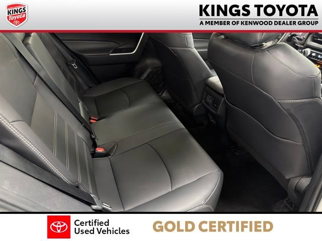 Used 2025 Toyota RAV4 XLE Premium w/ Weather Package FWD image 12