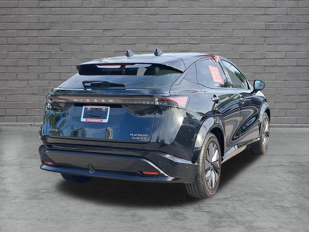Used 2023 Nissan Ariya AWD/4WD image 11