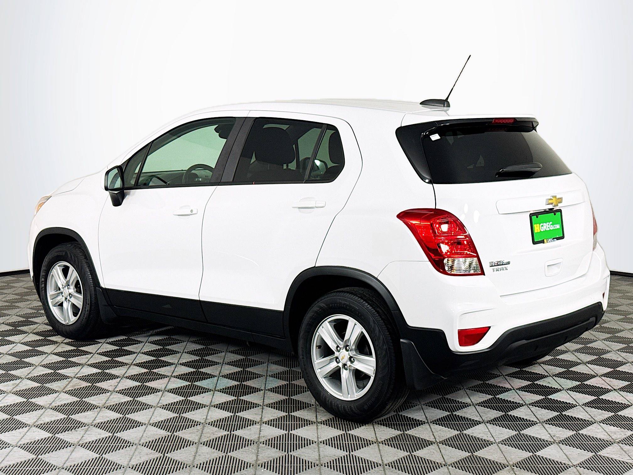 Used 2020 Chevrolet Trax LS w/ Tint and Cruise Package FWD image 6