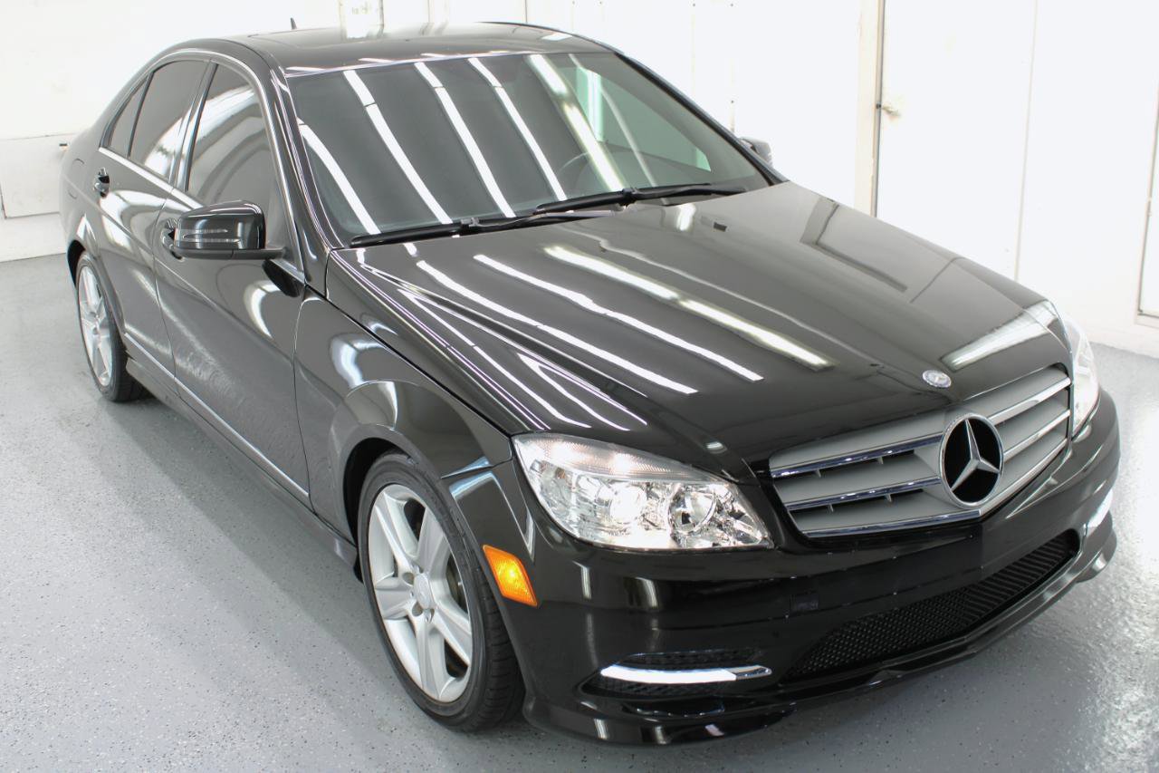 Used 2011 Mercedes-Benz C 300 Sedan image 12