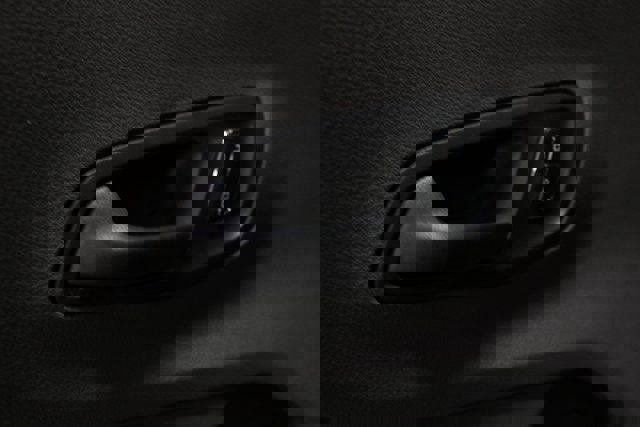 New 2026 Ford Transit 250 148 Medium Roof w/ Load Area Protection Package image 4