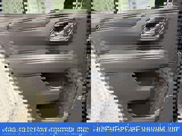 Used 2022 Chevrolet Tahoe RST w/ Luxury Package image 25