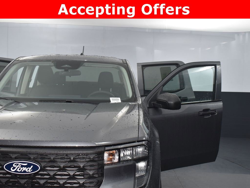 New 2025 Ford Maverick XL image 25