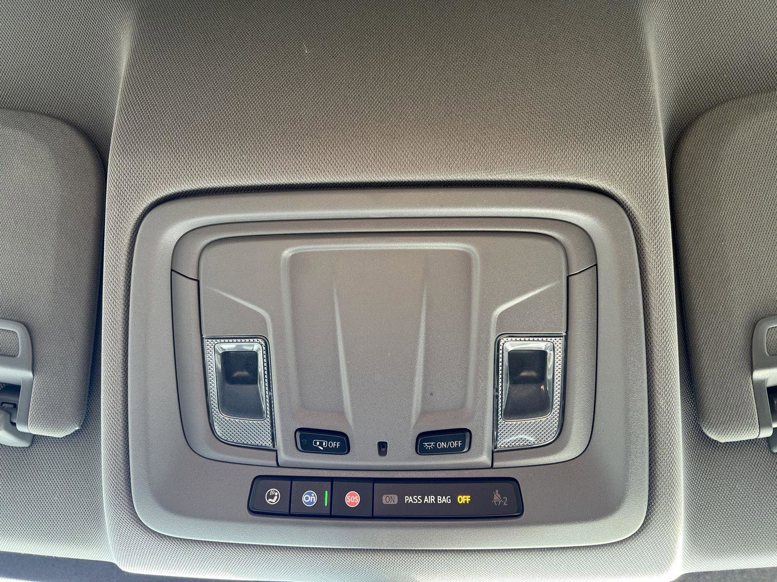 Used 2019 GMC Sierra 1500 SLE w/ SLE Value Package image 39