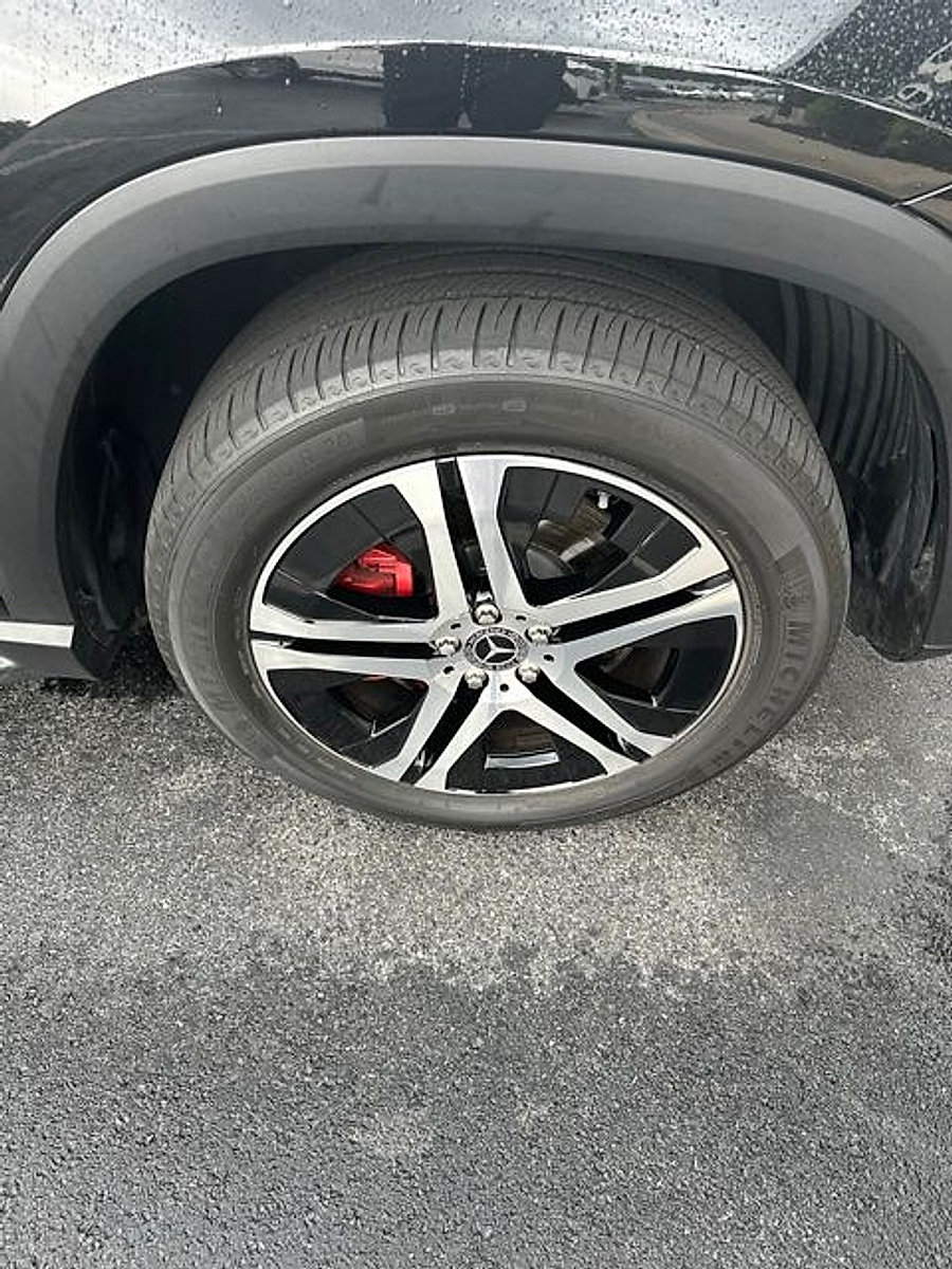Certified 2023 Mercedes-Benz GLS 450 4MATIC image 3
