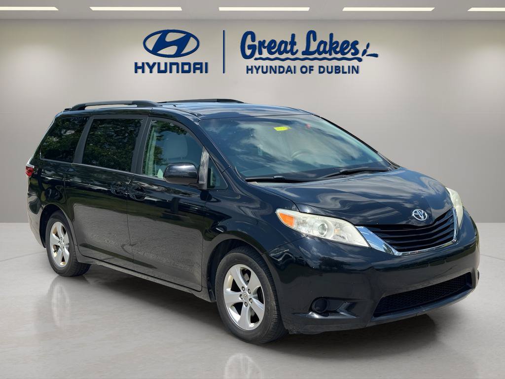 Used 2016 Toyota Sienna LE FWD image 7