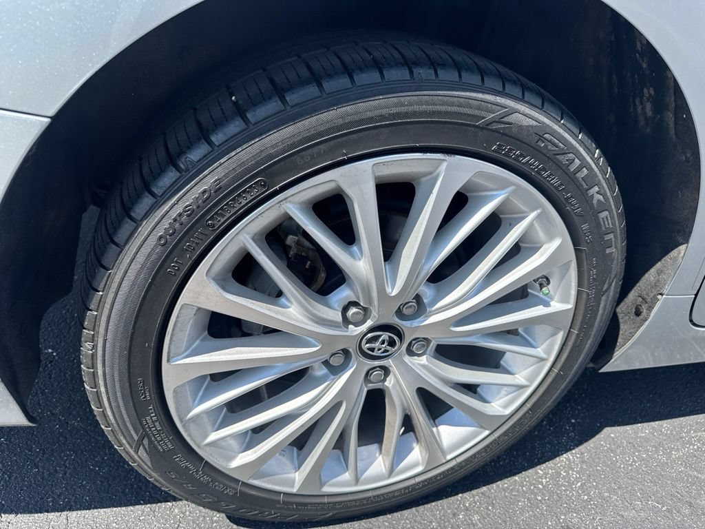 Used 2018 Toyota Camry XLE w/ Driver Assist Package FWD image 11