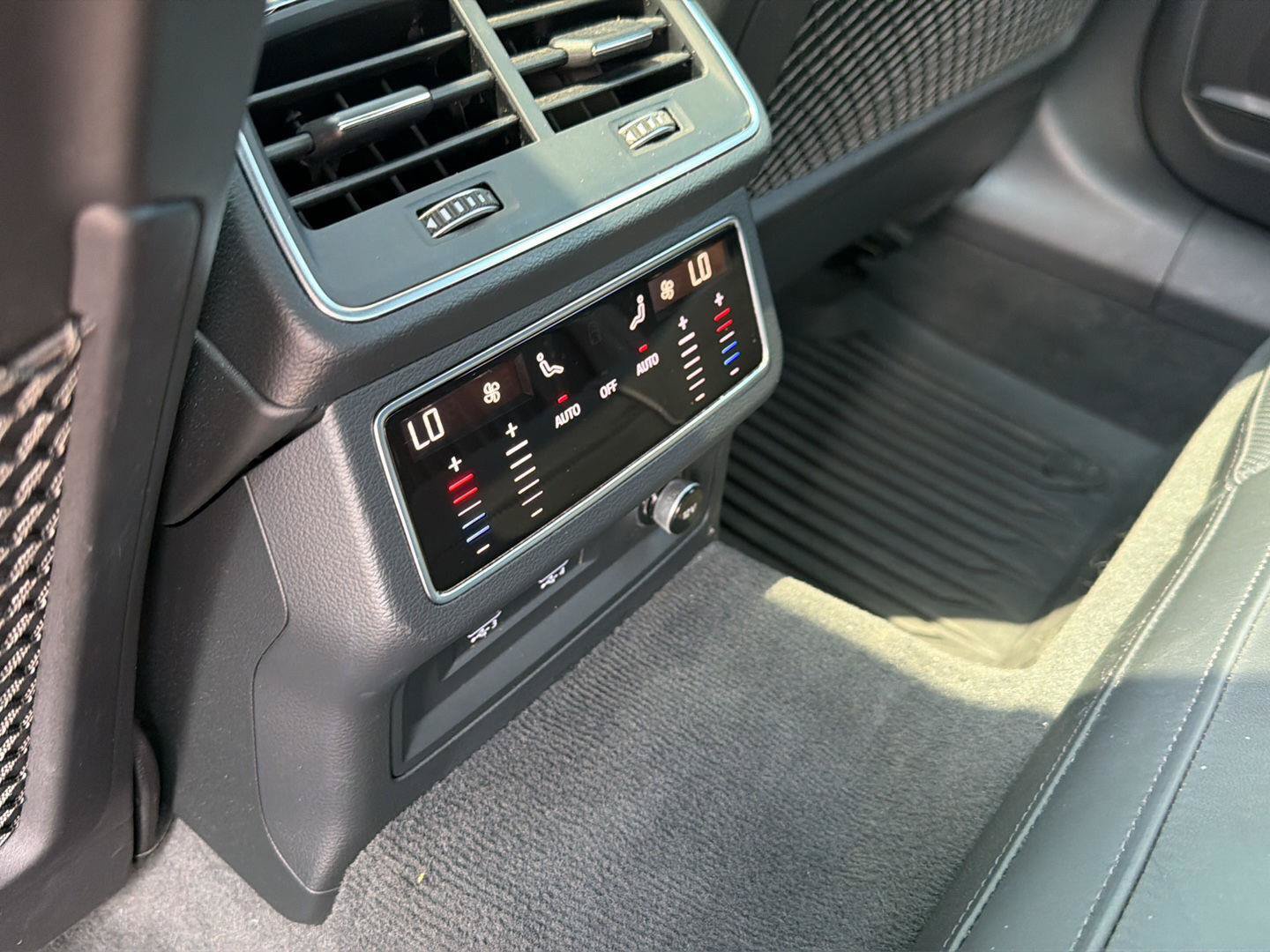 Used 2019 Audi A6 3.0T Prestige AWD/4WD image 12