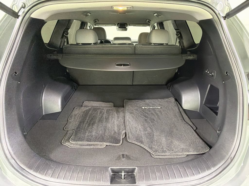 Used 2022 Hyundai Santa Fe SEL w/ Convenience Package FWD image 28