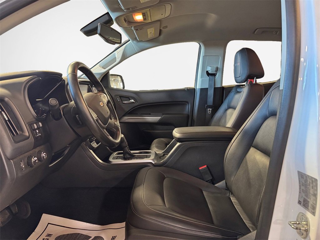 Used 2020 Chevrolet Colorado ZR2 w/ ZR2 Dusk Special Edition image 12