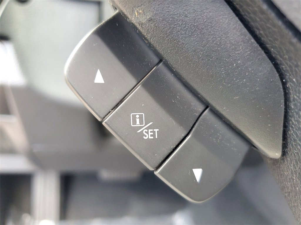 Used 2017 Subaru Crosstrek 2.0i Limited image 30