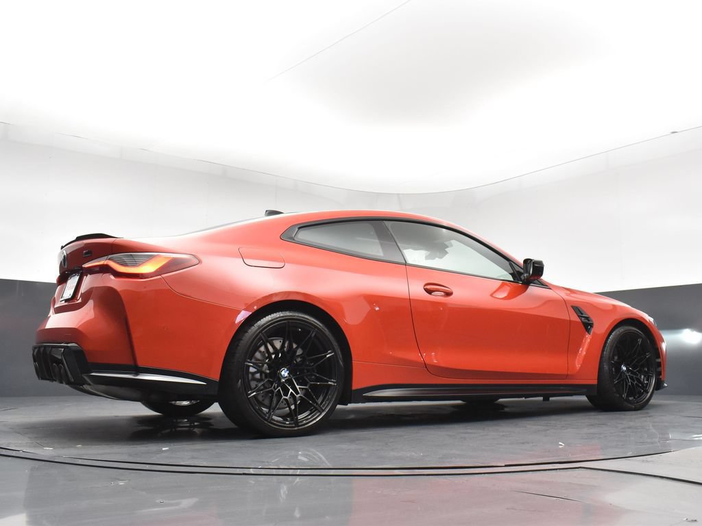Used 2021 BMW M4 Competition w/ M Carbon Exterior Package RWD image 29