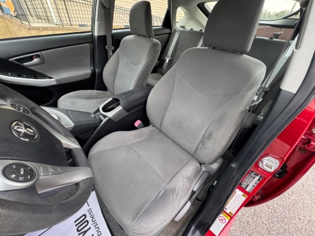 Used 2012 Toyota Prius Two FWD image 9