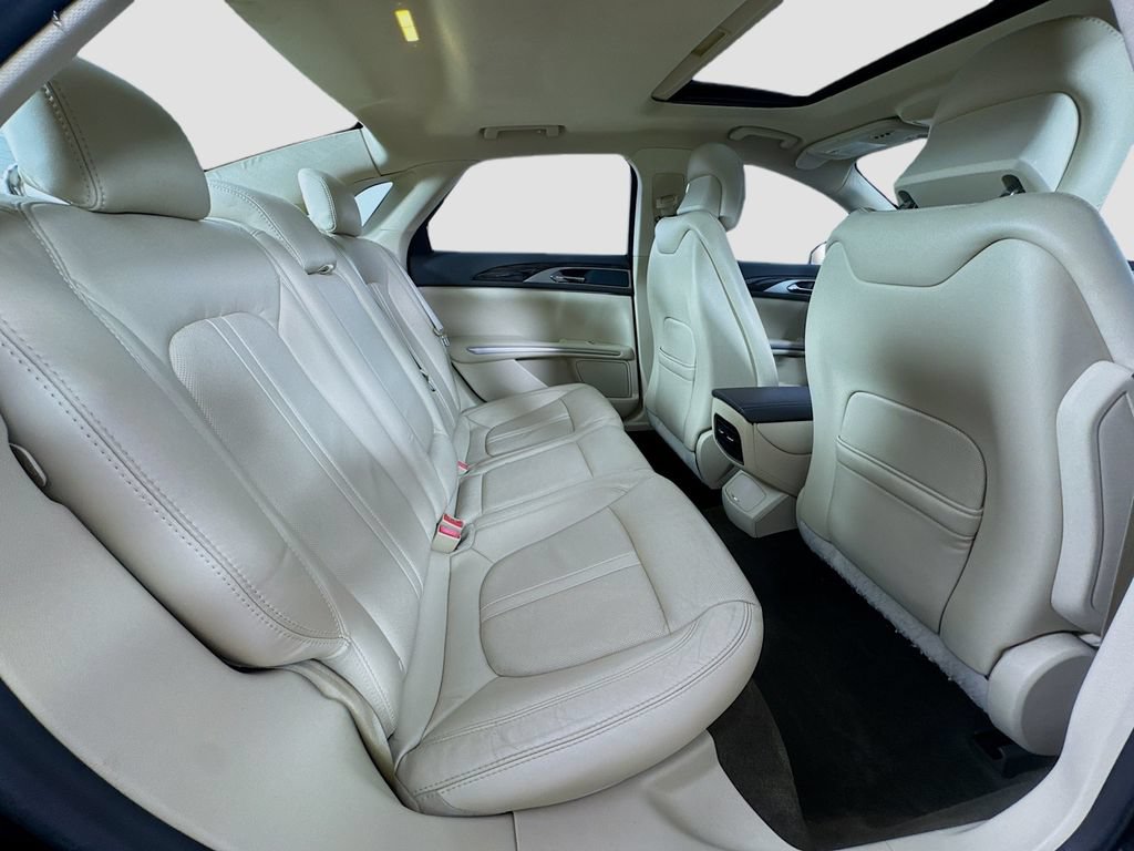 Used 2014 Lincoln MKZ AWD w/ Equipment Group 102A Reserve image 33
