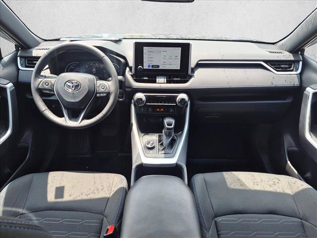 Used 2023 Toyota RAV4 SE w/ SE Grade Weather Package AWD/4WD image 16