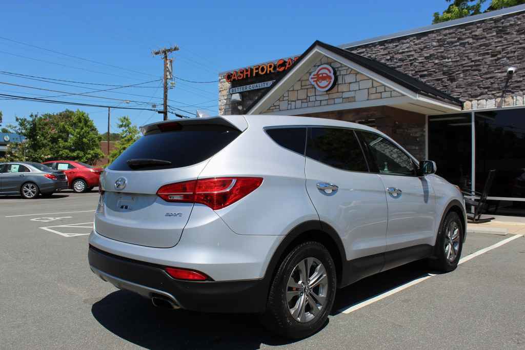 Used 2014 Hyundai Santa Fe Sport w/ Technology Package 14 FWD image 5