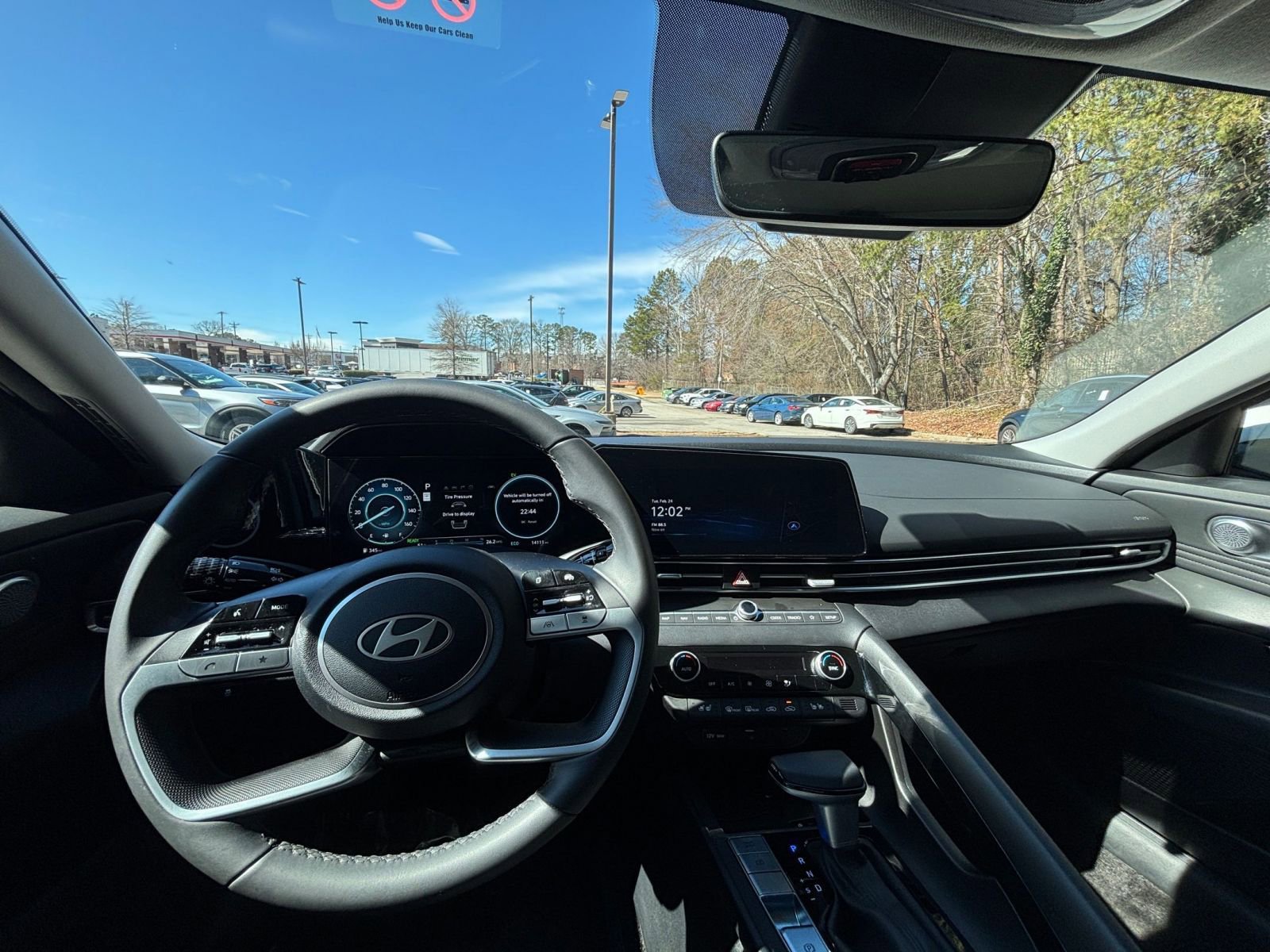 Used 2025 Hyundai Elantra Limited FWD image 36