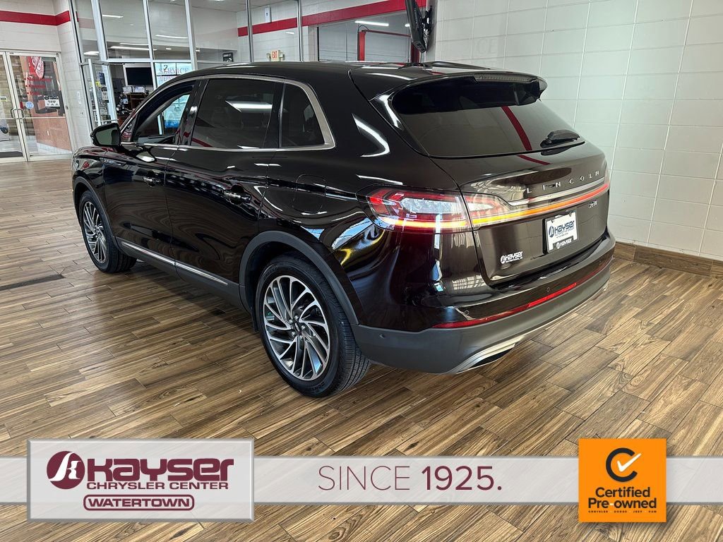 Used 2019 Lincoln Nautilus Reserve FWD image 3