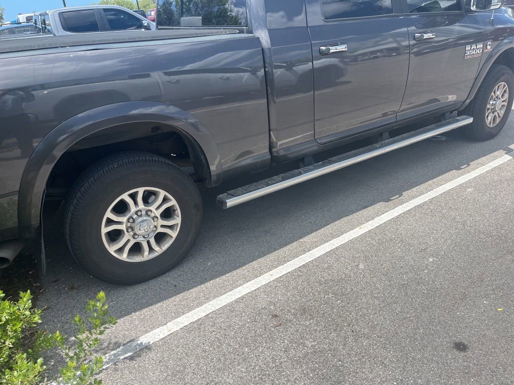 Used 2018 RAM 3500 Laramie w/ Snow Chief Group image 4