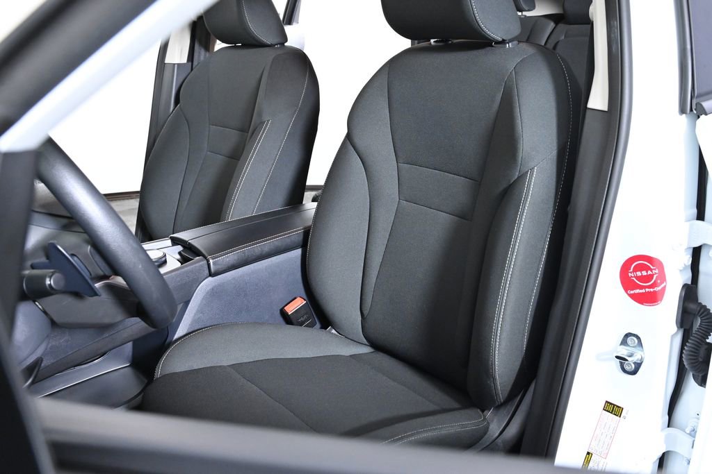 Certified 2025 Nissan Rogue S image 21