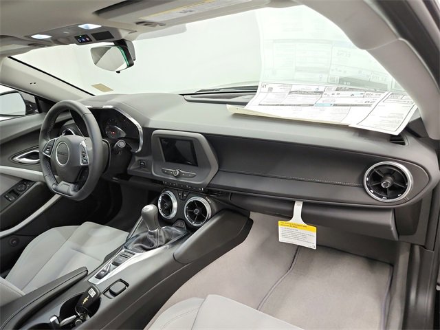 Used 2024 Chevrolet Camaro LT image 28