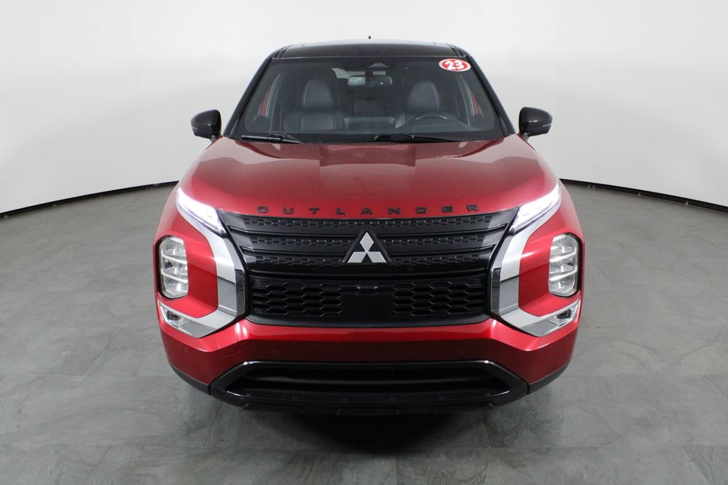 Used 2023 Mitsubishi Outlander SEL FWD image 12