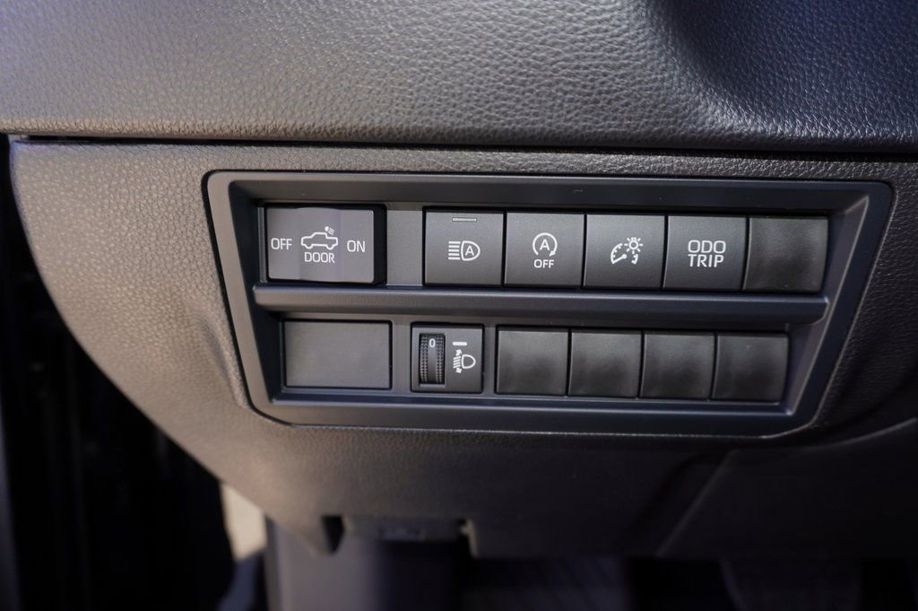 New 2026 Toyota Tundra SR image 12