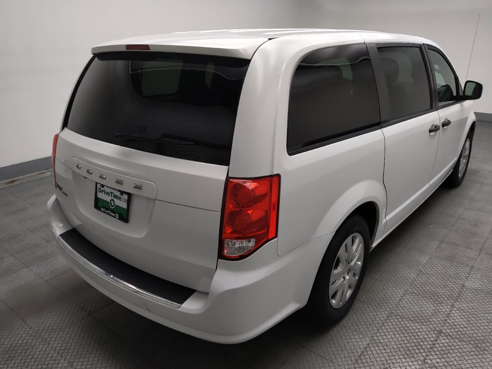 Used 2019 Dodge Grand Caravan SE FWD image 9