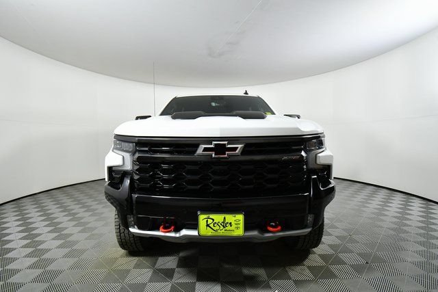 Used 2025 Chevrolet Silverado 1500 ZR2 w/ Technology Package AWD/4WD image 7